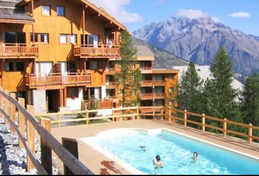 Le Hameau Des Ecrins Apartment Narreyroux ภายนอก รูปภาพ
